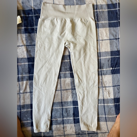 Gymshark Light Gray High-Waist Leggings - Picture 5 of 8